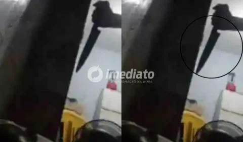 CRIME CHOCANTE: Vídeo mostra filho atacando o próprio pai a facadas durante transmissão ao vivo no Discord