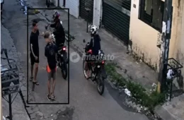 Veja vídeo: dupla toca o terror durante arrastão e foge atirando no bairro Ouro Verde