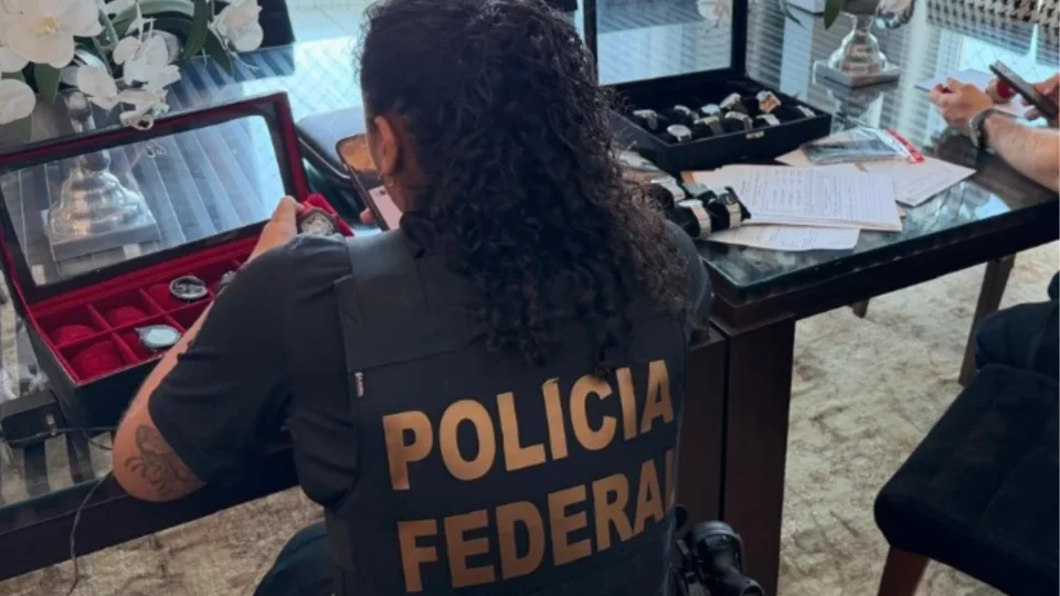 PF deflagra nesta manhã (9) operação para apurar fraudes em licitações e desvio de recursos públicos em Rondônia