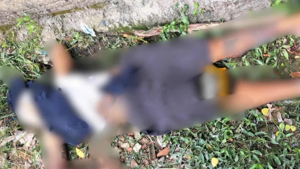 IMAGENS FORTES: Homem é encontrado morto no bairro Novo Israel nesta manhã