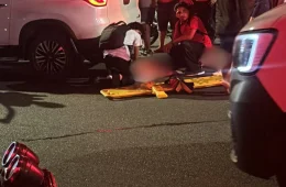 VEJA VÍDEOS: Carro desgovernado atropela quatro pessoas no bairro Educandos, zona sul da cidade