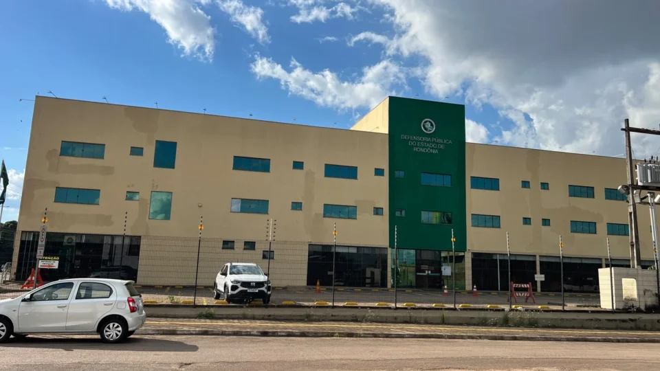 Aprovados em concurso da DPE-RO denunciam falta de nomeações e questionam contratação de comissionados e estagiários