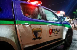 Homem é preso após agredir e ameaçar cortar rosto da companheira em Roraima