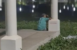 Curioso: homem usa binóculo para espionar casais em parque de Boa Vista