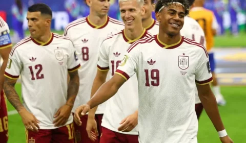 Espanha vence França e vai à final da Copa do Mundo 2026 em busca do Bicampeonato