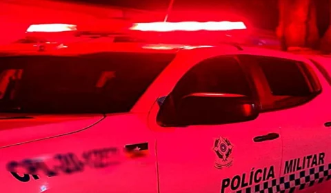 Idosa é mantida refém por cinco horas durante assalto