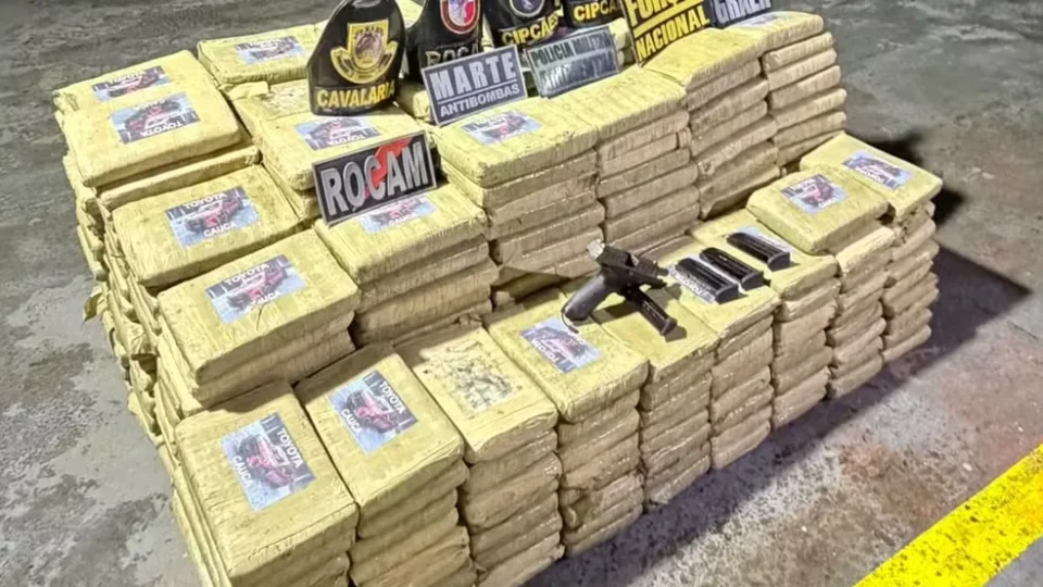 PM é preso suspeito de escoltar 603 kg em Coari no Amazonas nesta última sexta-feira (03)