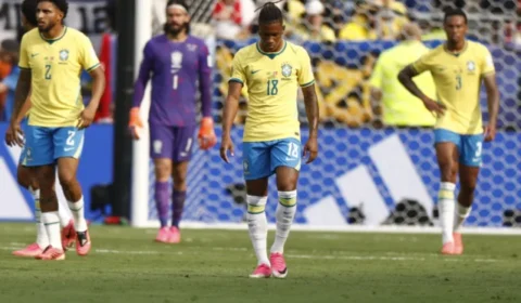 Brasil perde para a Noruega é eliminado da Copa e Inglaterra avança para as quartas de final