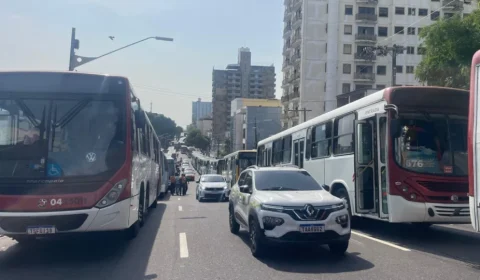 Greve dos rodoviários continua e frota se mantém reduzida em 80% nesta quarta-feira (22)