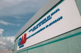 Advogado é exonerado da OAB-AM após prisão por suspeita de abuso sexual contra 3 meninas em Manaus