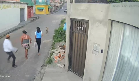 Veja: Criminosos armados rendem e assaltam duas mulheres no conjunto Rio Piorini