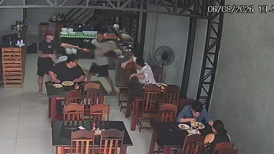 Tentativa de assalto em restaurante termina com homem baleado próximo ao Pátio Belém