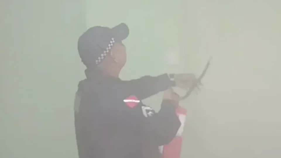 Princípio de incêndio em clínica médica causa tumulto e mobiliza PM em Belém