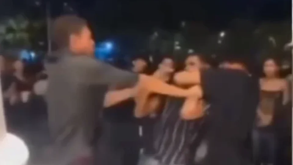 Briga entre jovens assusta frequentadores do Mercado de São Brás, em Belém