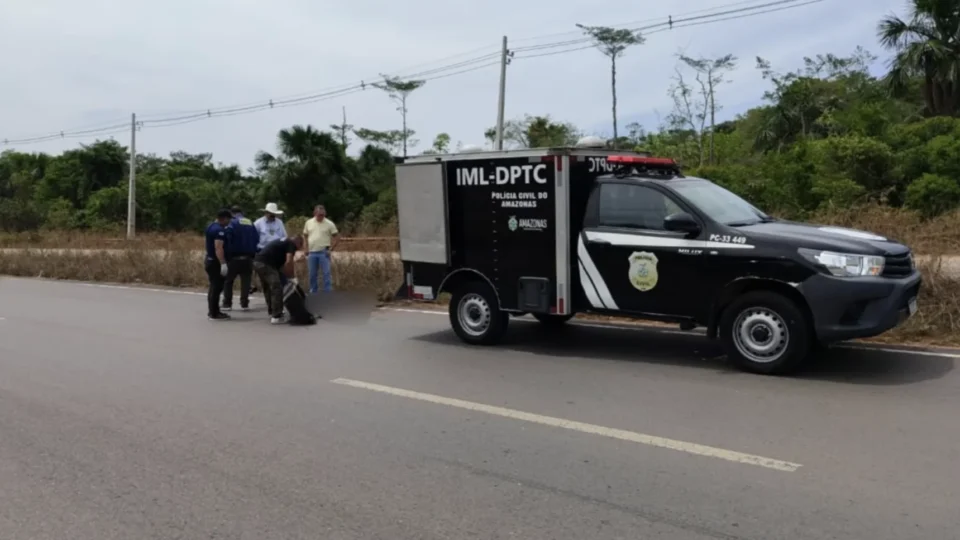 Corpo de mulher é encontrado às margens da AM-070, em Iranduba