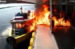 Vídeo: Barco explode durante abastecimento e incêndio destrói embarcação em Barcelos, no Amazonas