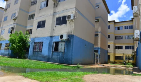 Moradores do Residencial Vila Jardim reclamam de esgoto a céu aberto no bairro Cidade Satélite