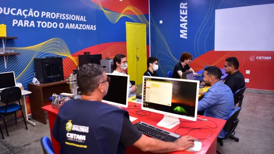 Oportunidade: mais de 16 mil vagas estão disponíveis para cursos gratuitos