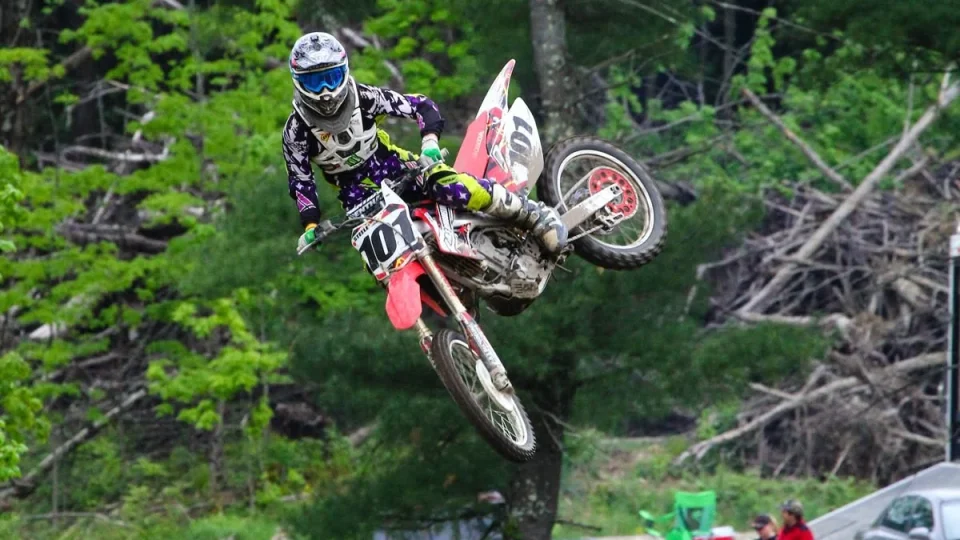 São Francisco do Guaporé recebe abertura do Campeonato Estadual de Velocross