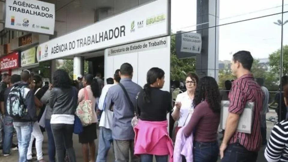 Desemprego cai no Brasil, mas Pará mantém taxa de 6,2% no segundo trimestre
