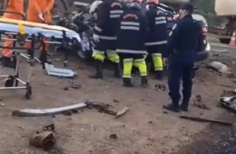 GRAVE: Cinco pessoas morrem em grave colisão entre carreta e caminhonete na BR-364