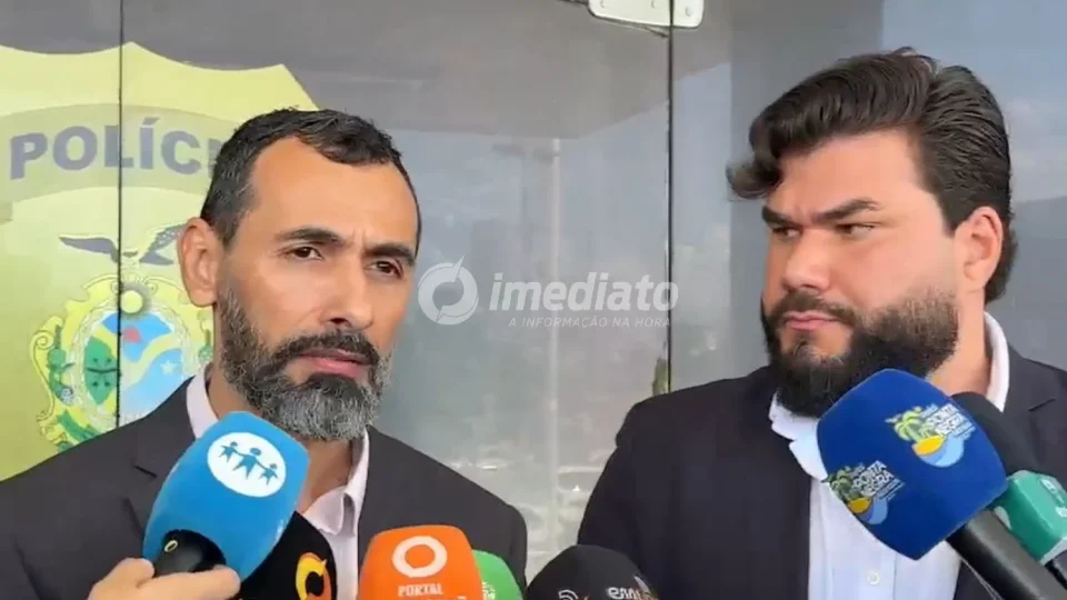 Advogados afirmam que pais estão colaborando com investigação sobre morte de duas crianças em incêndio