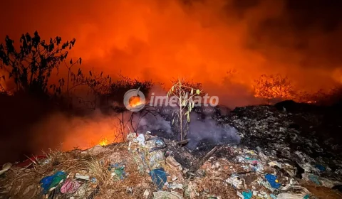Incêndio no lixão de Iranduba chega ao 2º dia e deve continuar por mais dias, diz comandante do CBMAM