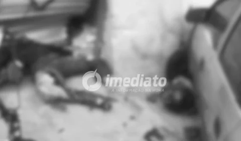 VEJA VÍDEO: Vítima de assalto persegue ladrões e os esmaga contra parede durante fuga