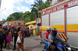 URGENTE: Duas crianças morrem carbonizadas dentro de casa durante incêndio no bairro Tarumã