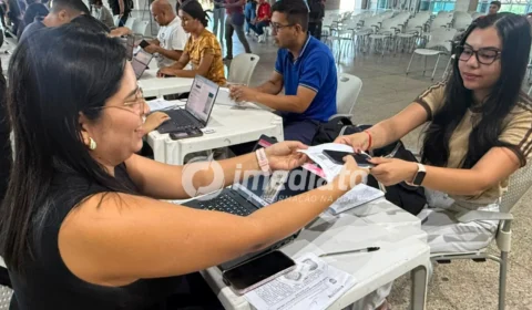 Mais de 1,5 mil celulares recuperados são devolvidos às vítimas durante operação em Manaus