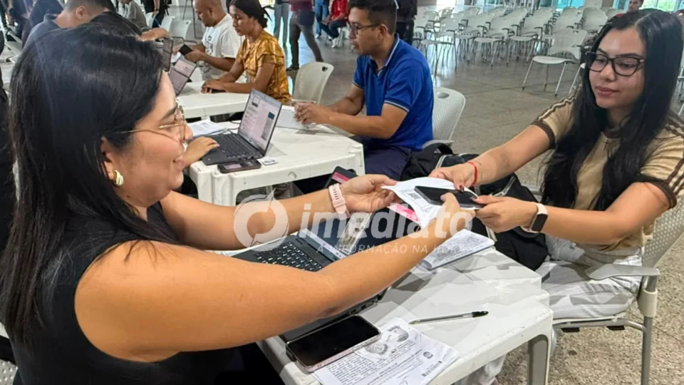 Mais de 1,5 mil celulares recuperados são devolvidos às vítimas durante operação em Manaus