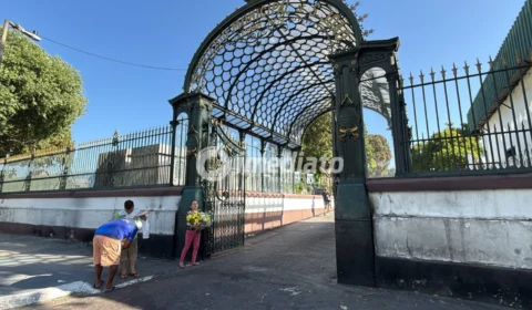 Dia dos Pais movimenta Cemitério São João Batista com homenagens e comércio de flores em Manaus