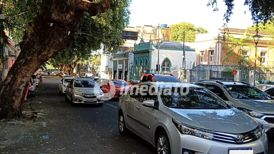 Rua Ferreira Pena é interditada para implantação da primeira Rua Gastronômica de Manaus