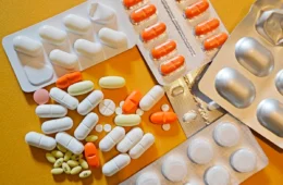 Shopee obtém autorização para vender medicamentos após atualização de normas pela Anvisa