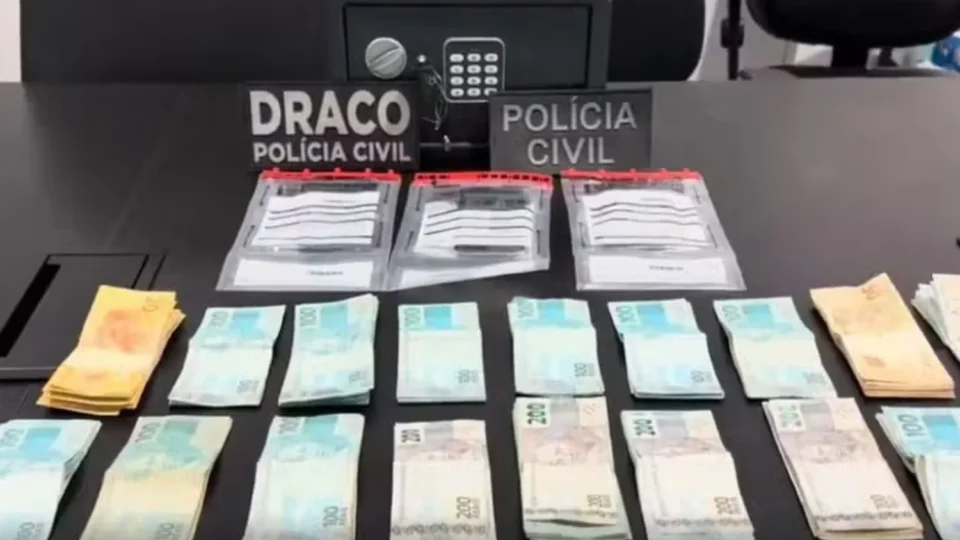 Operação Senhor das Armas investiga desvio de cerca de 100 armas por ano para facção no Amapá