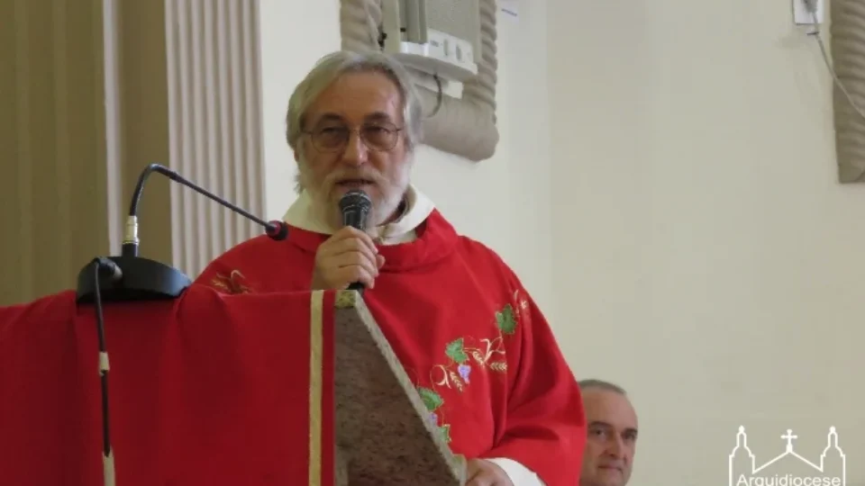 Homilia Dominical por Pe. Daniel Curnis: SOU EU, NÃO TENHAIS MEDO! Mt 14,22-33