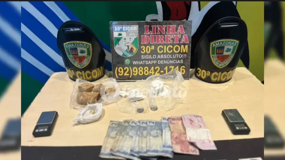 Homem é preso com drogas e balanças de precisão no Jorge Teixeira