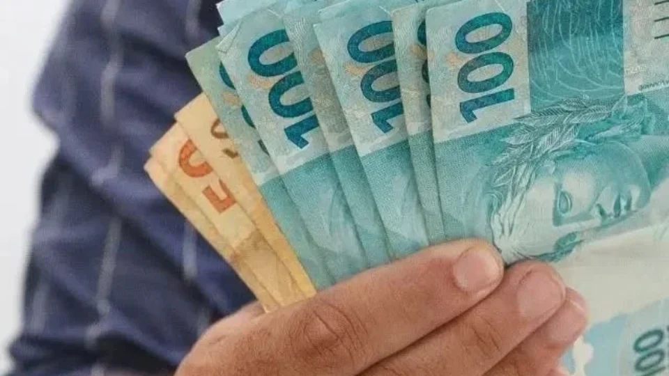 LEVANTAMENTO: policiais civis do Acre têm o menor salário bruto do Brasil, aponta pesquisa
