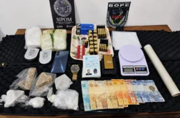 FLAGRANTE: homem com tornozeleira eletrônica é preso com drogas e 56 munições em Macapá