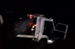 TRAGÉDIA: colisão entre carro e guincho deixa dois mortos
