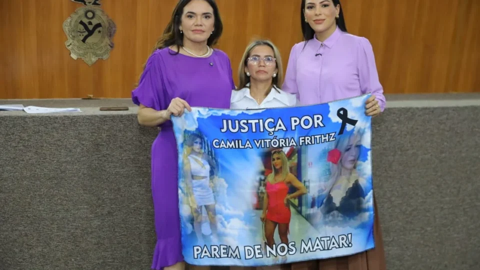 Alessandra Campelo cobra justiça por Camila Fritz durante seminário Lei Maria da Penha em Manaus