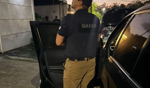13 pessoas são presas e mais de R$ 7 milhões são bloqueados em operação contra grupo suspeito de tráfico de drogas