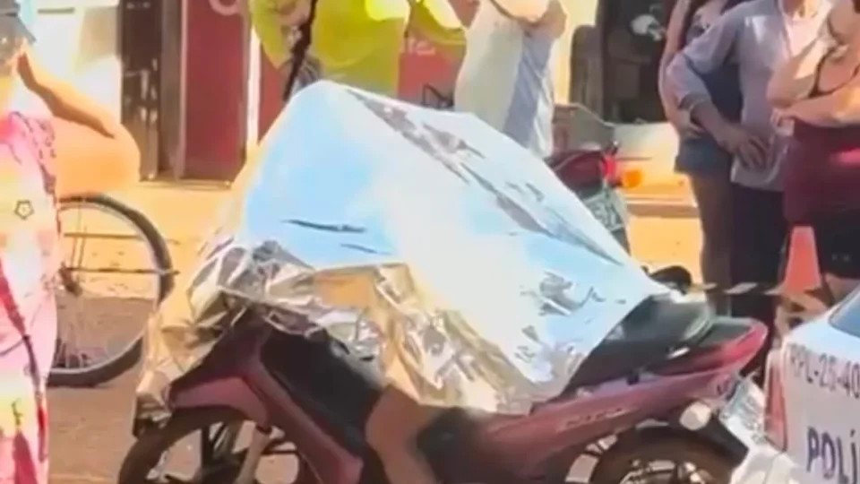 Câmeras registram acidente antes de mulher ser encontrada morta em Porto Velho