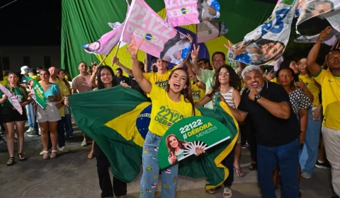 Débora Menezes dá largada à campanha neste domingo e anuncia lançamento oficial para a segunda-feira, no Tarumã Fest