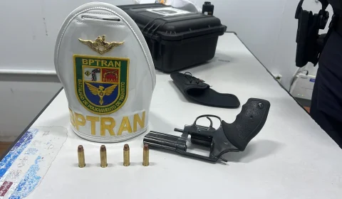 Motorista é preso com revólver calibre 38 durante abordagem na AM-070, no Amazonas