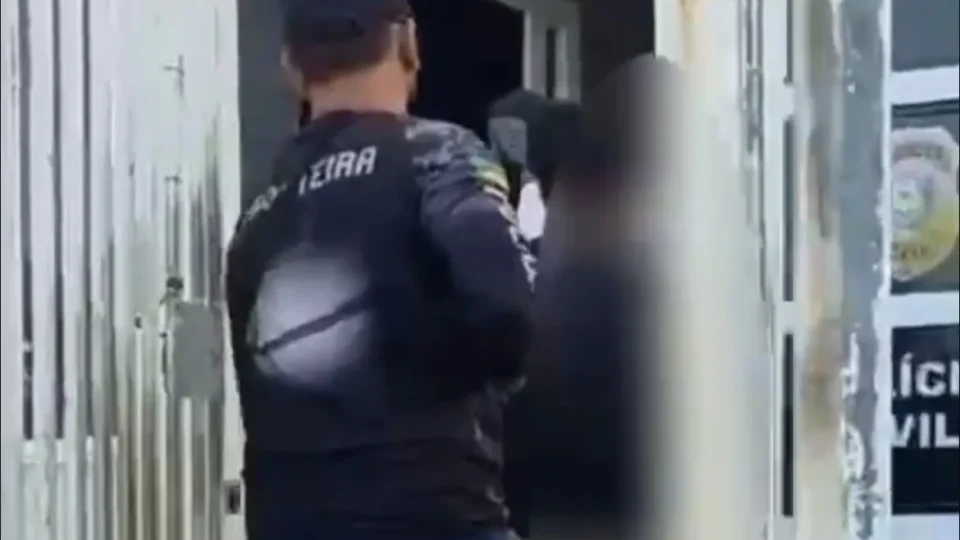 INFÂNCIA INTERROMPIDA: homem é preso suspeito de abusar da própria filha