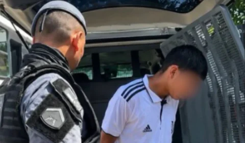 FUGA FRUSTRADA: passageiro com dois mandados por roubo tenta escapar da PM em Macapá