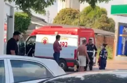 Mulher fica ferida após colisão entre Fiat Uno e Honda City em Porto Velho