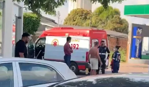 Mulher fica ferida após colisão entre Fiat Uno e Honda City em Porto Velho