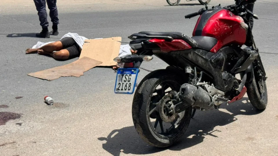 TRÂNSITO | Mulher morre após ser atropelada por motociclista na Zona Leste de Manaus